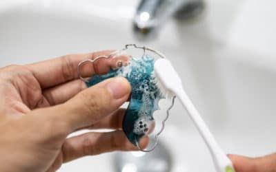 Zahnspangen Hygiene: Wie reinige ich eine Zahnspange